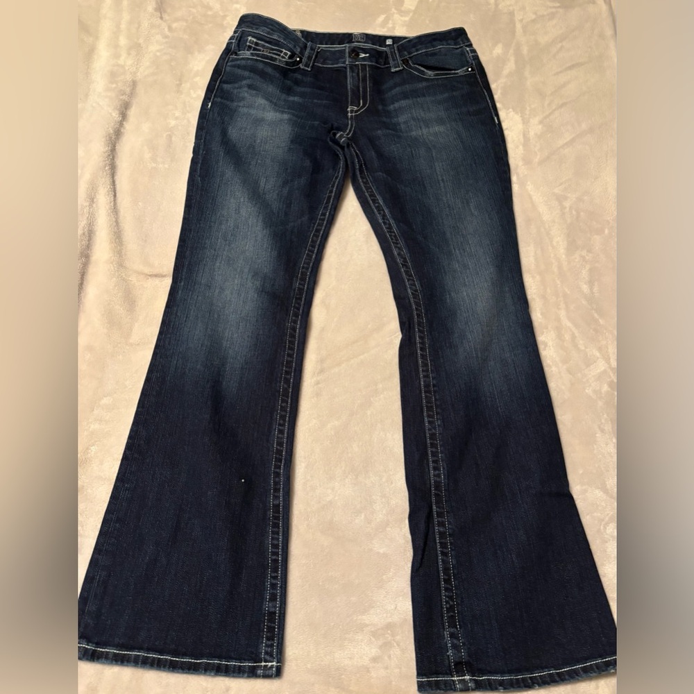 D9 Slick Bootcut Jeans Size 32. 
RN 117328